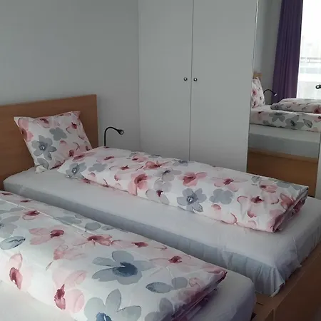 Modernes 2-zimmer-appartement דירה